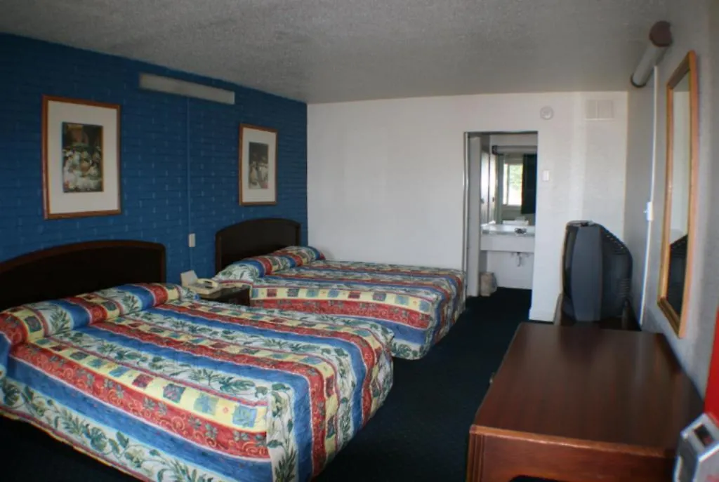 Budget Inn - Charlotte 2*,  United States